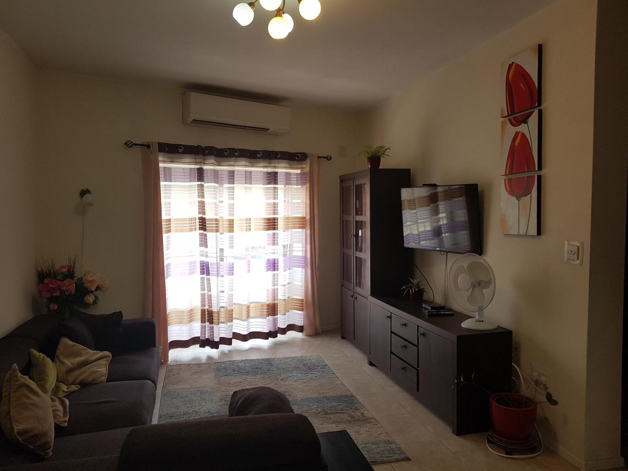 Апартаменты Inessa'S Flat Pieta Экстерьер фото